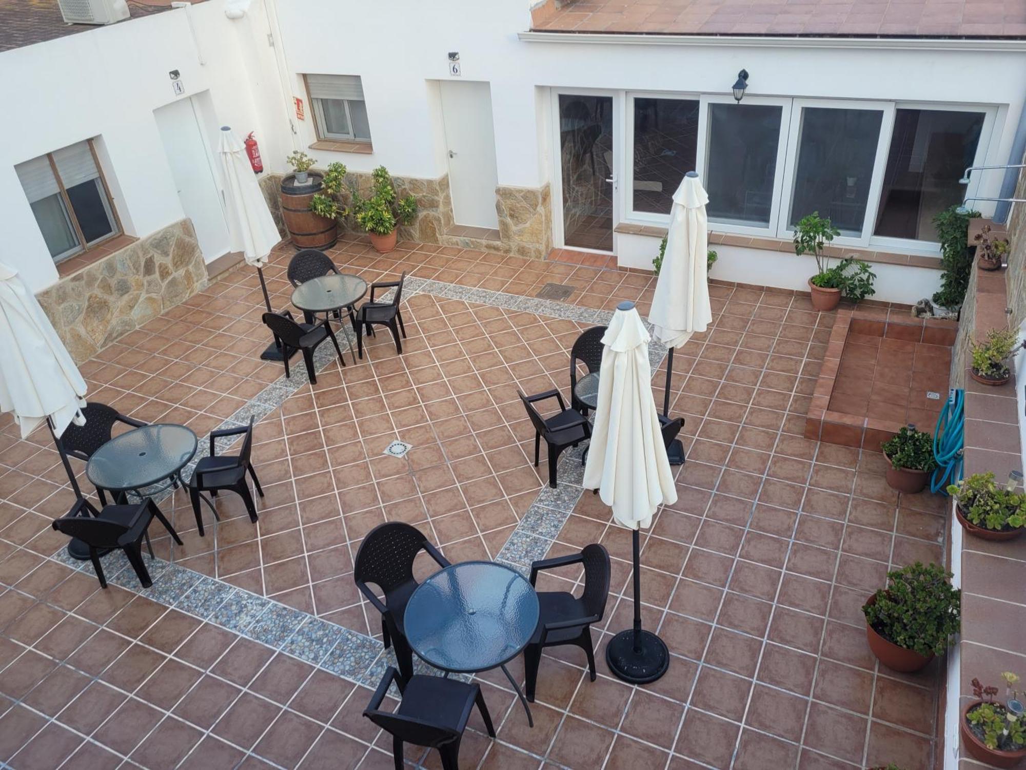 La Llar De Laura Guest House El Poble Nou del Delta Eksteriør bilde