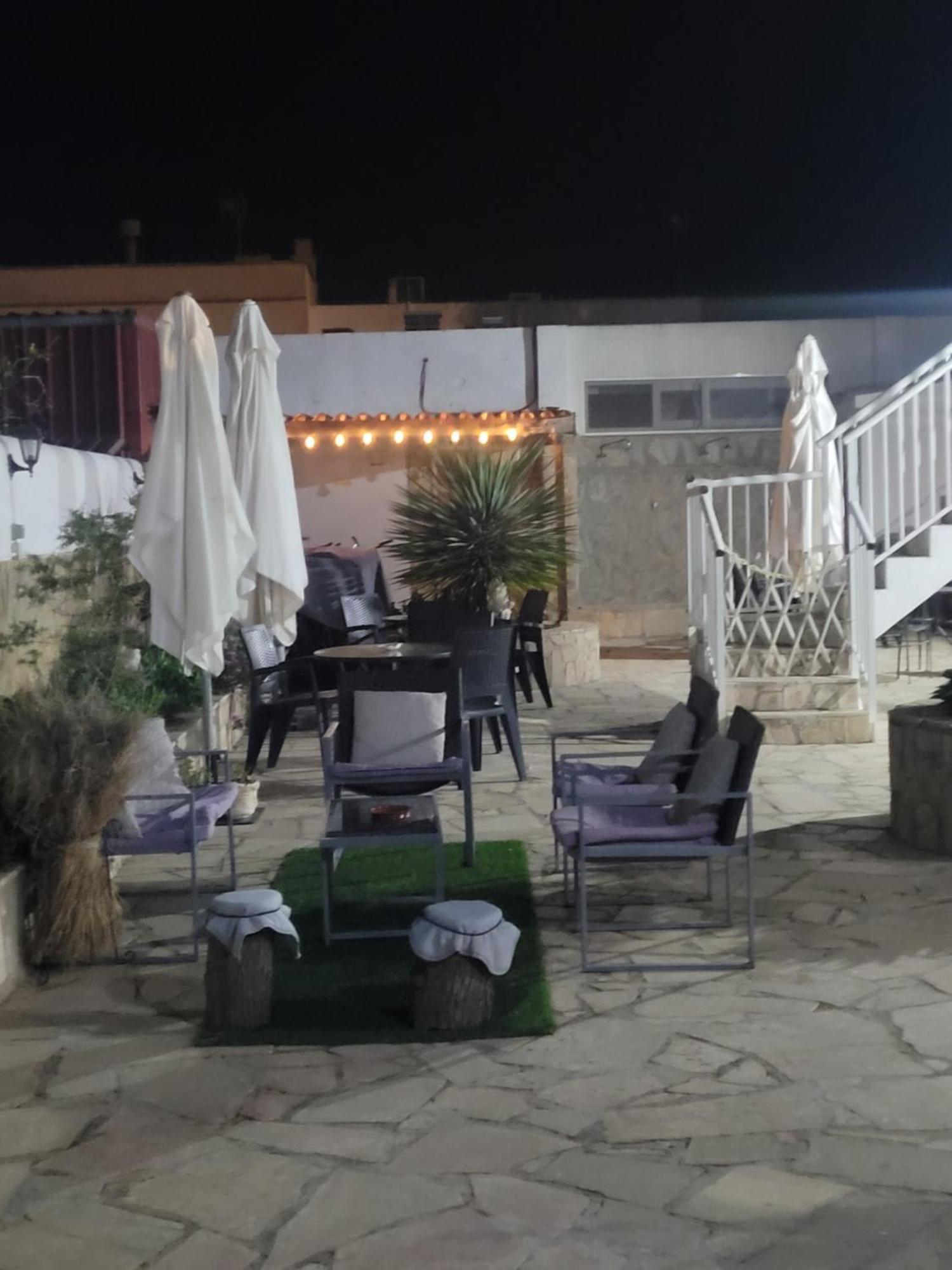 La Llar De Laura Guest House El Poble Nou del Delta Eksteriør bilde